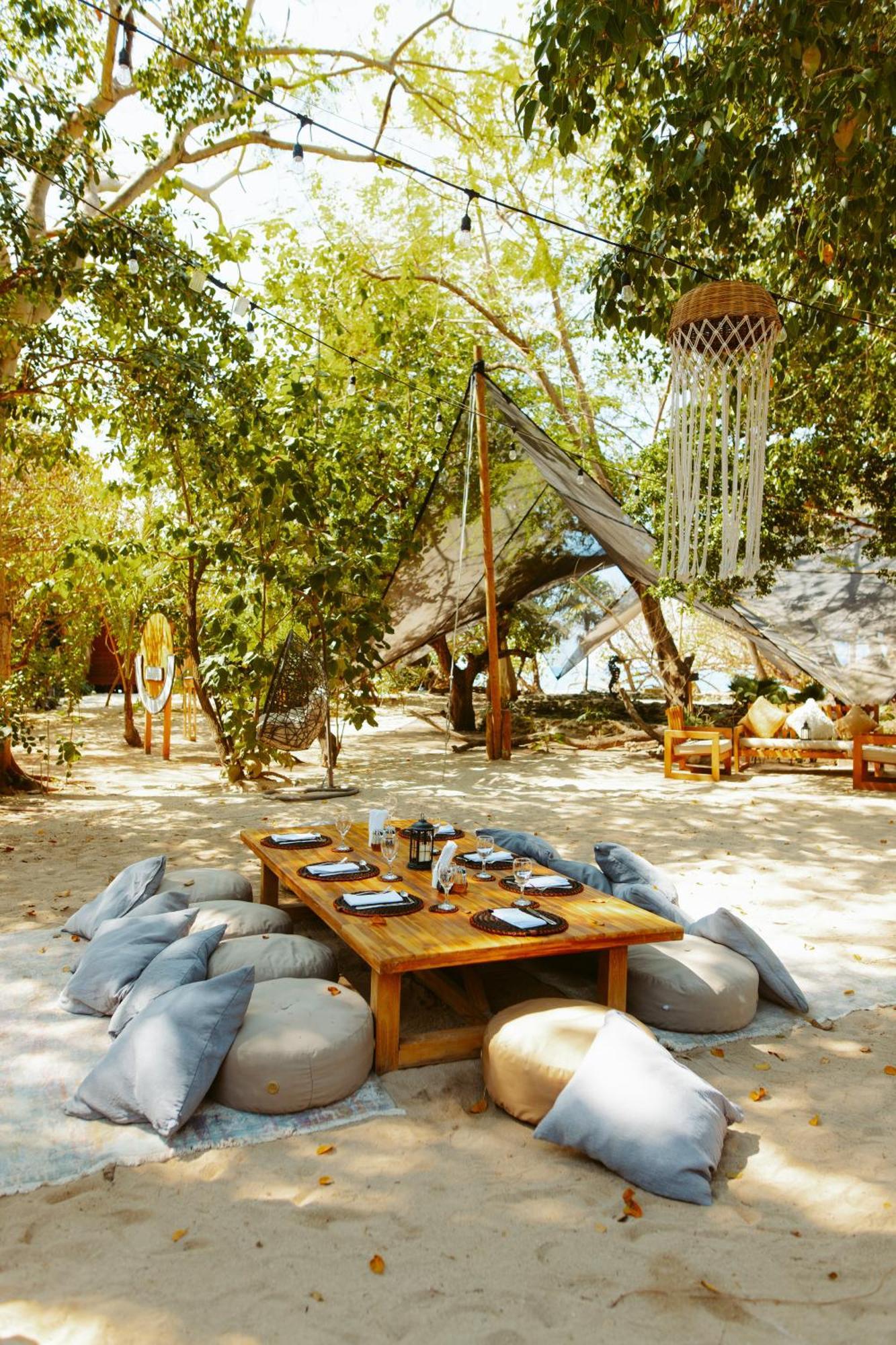 Isla Corona Islas del Rosario Luaran gambar